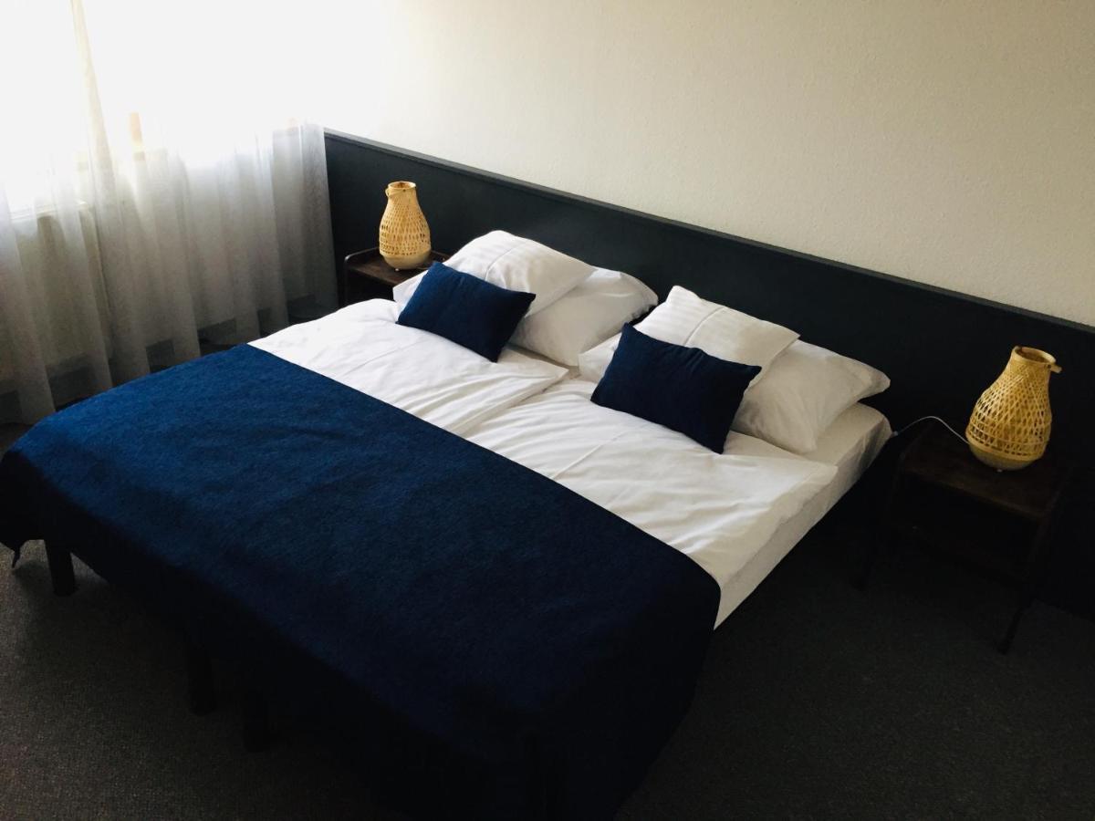 Jonathan Bed&Pizza Komárom Dış mekan fotoğraf